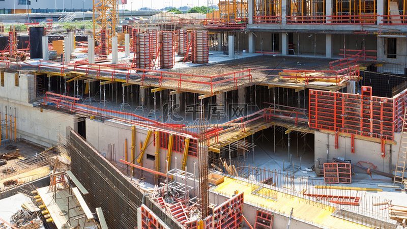 建筑工程施工每平米造价：影响因素与优化策略**