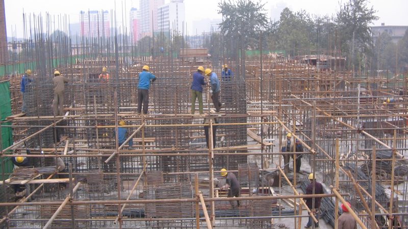 装配式钢结构别墅：价格构成与选型要点
